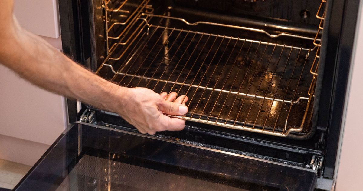 Remove Oven Racks