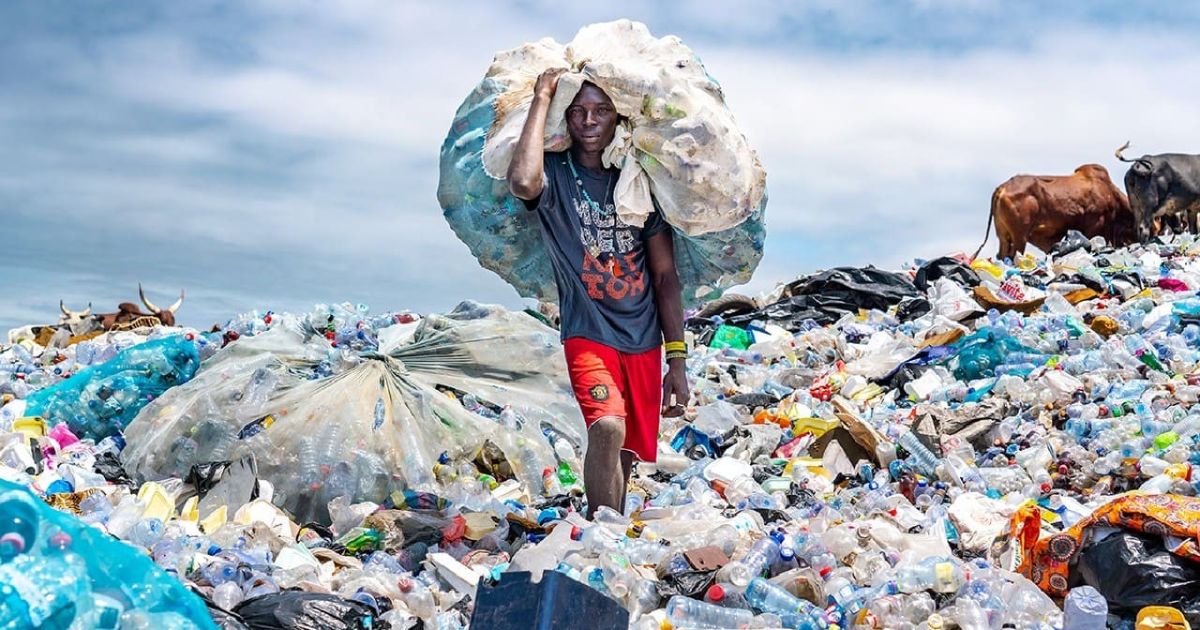 Is It Bad to Breathe in Trash?